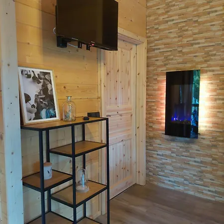 Appartement Tiny House Am Teich à Garnsdorf Extérieur photo