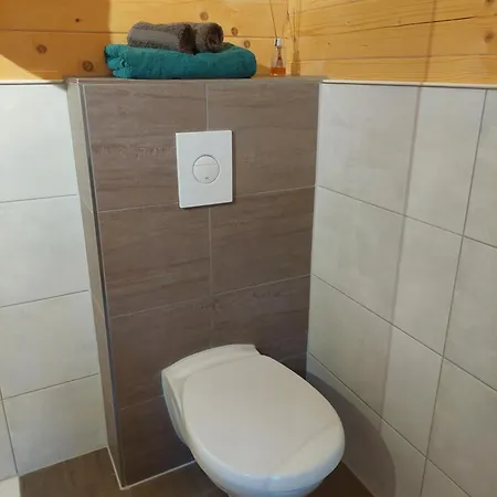 Appartement Tiny House Am Teich à Garnsdorf Extérieur photo