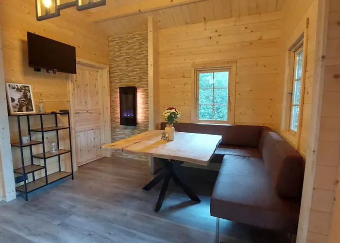 Tiny House Am Teich